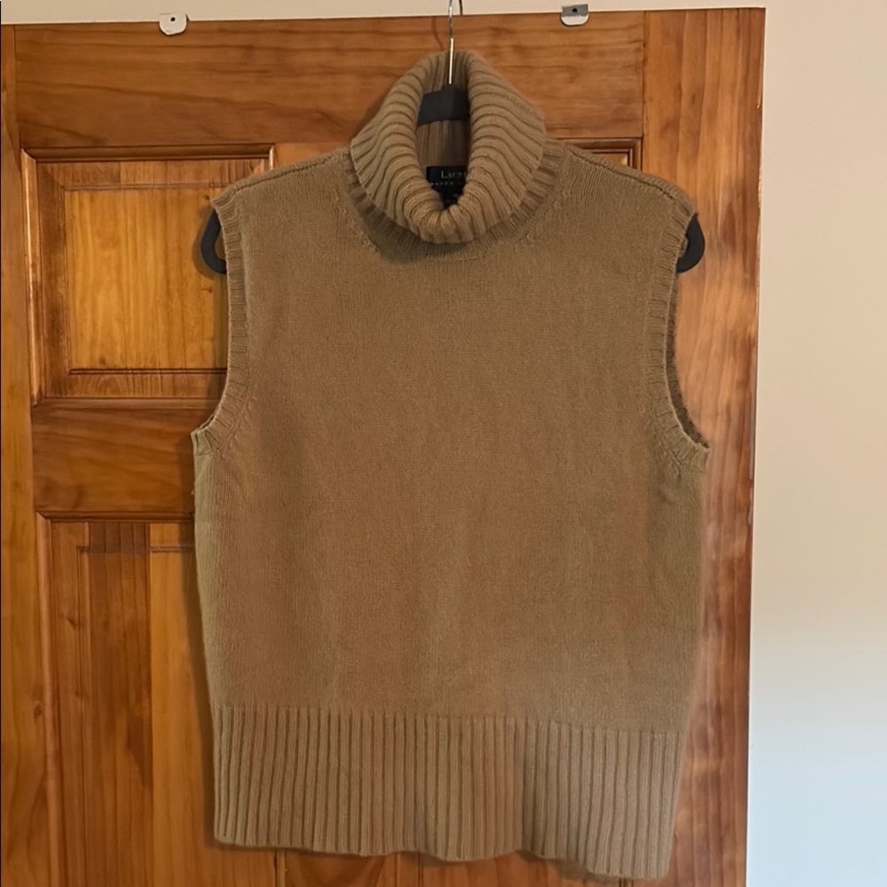 Ralph Lauren 
100% Cashmere
Tan Turtleneck Sweater